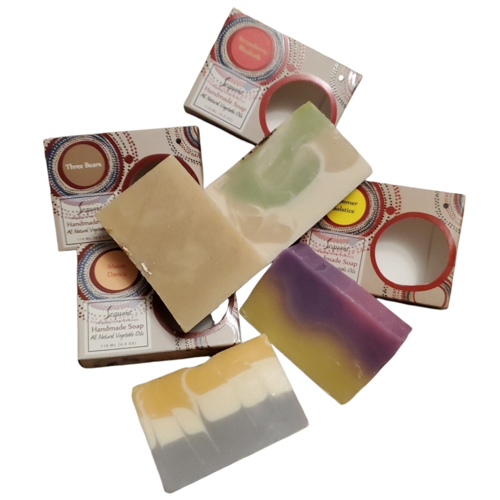 BNIB Sequoia Indigenious Handmade Soap, Set of 4 (Vegan 🌿)